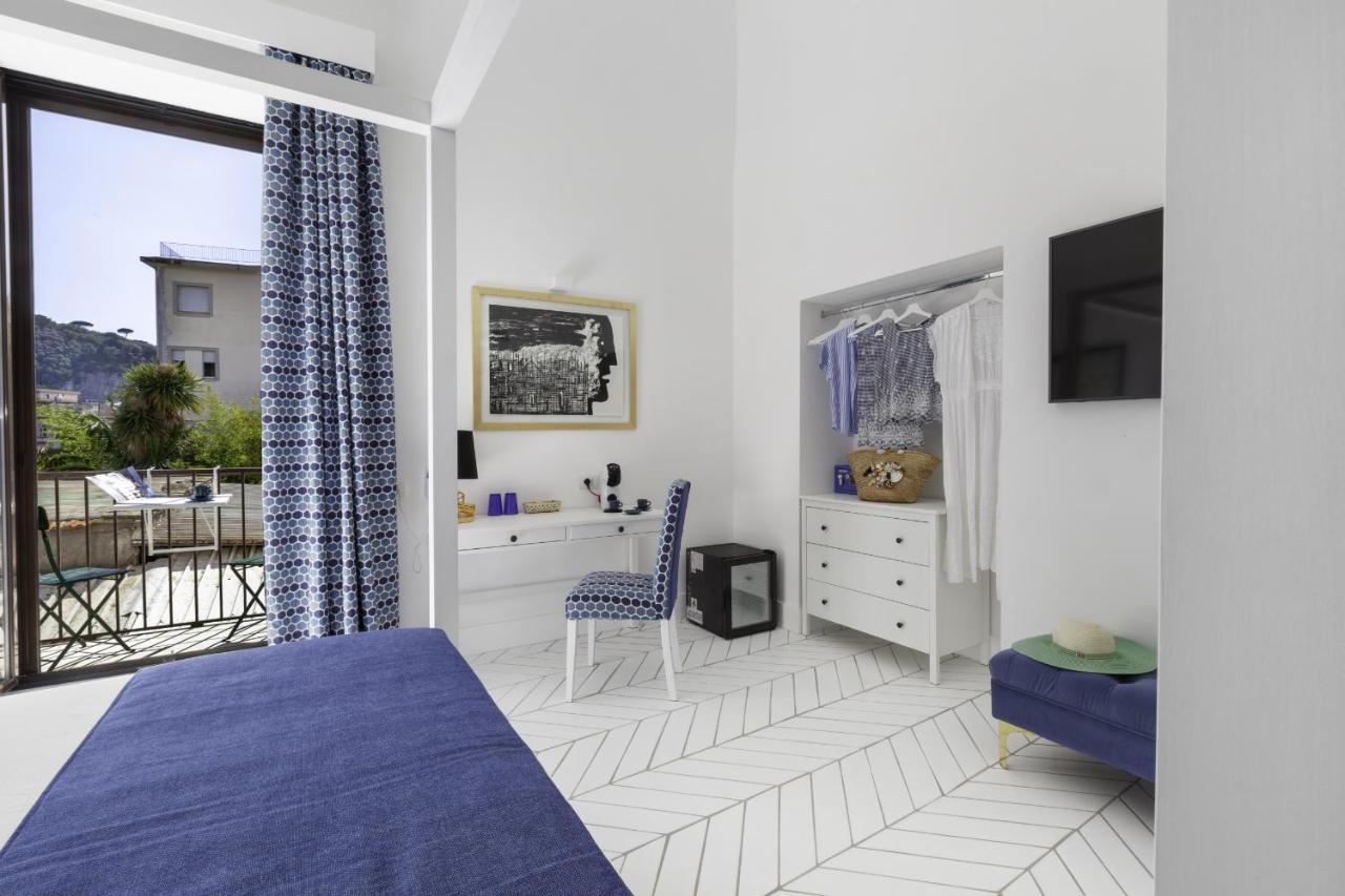 Estate4Home - Iommella Luxury Rooms Сант'Анджелло Экстерьер фото
